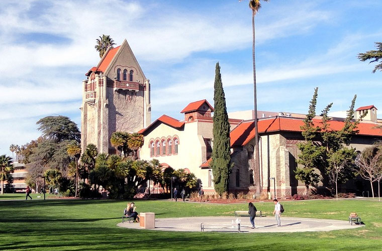 大庆医学高等专科学校