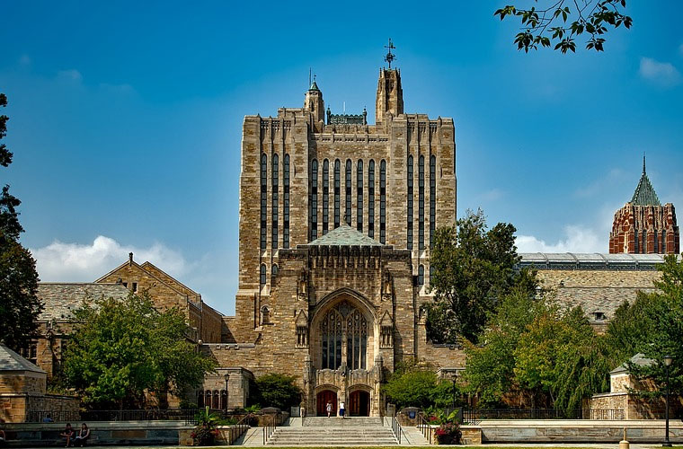 国内有哪些电子竞技的学校