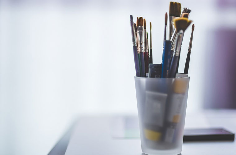 初中生想学美术去哪个学校好一点呢