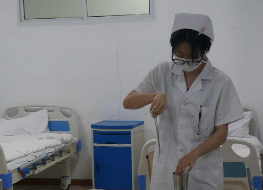高考100多分想学法律事务专业（面向全国招生的全日制高校）