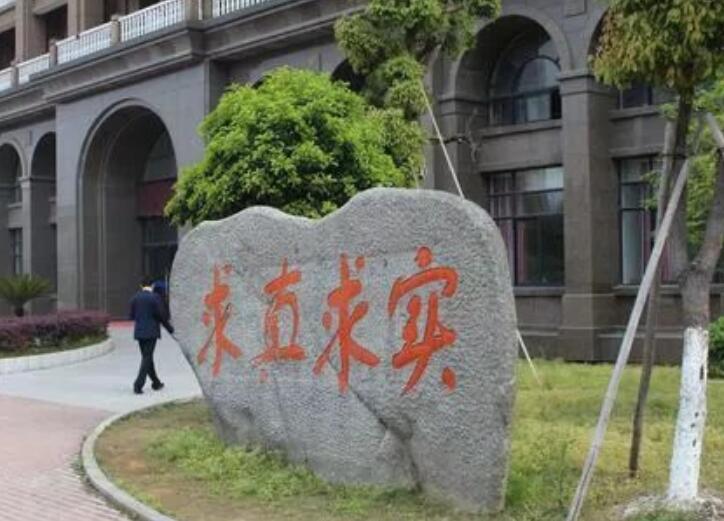 1653124579456064.jpg 5.jpg